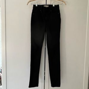 Madewell 10” high rise black skinny jeans